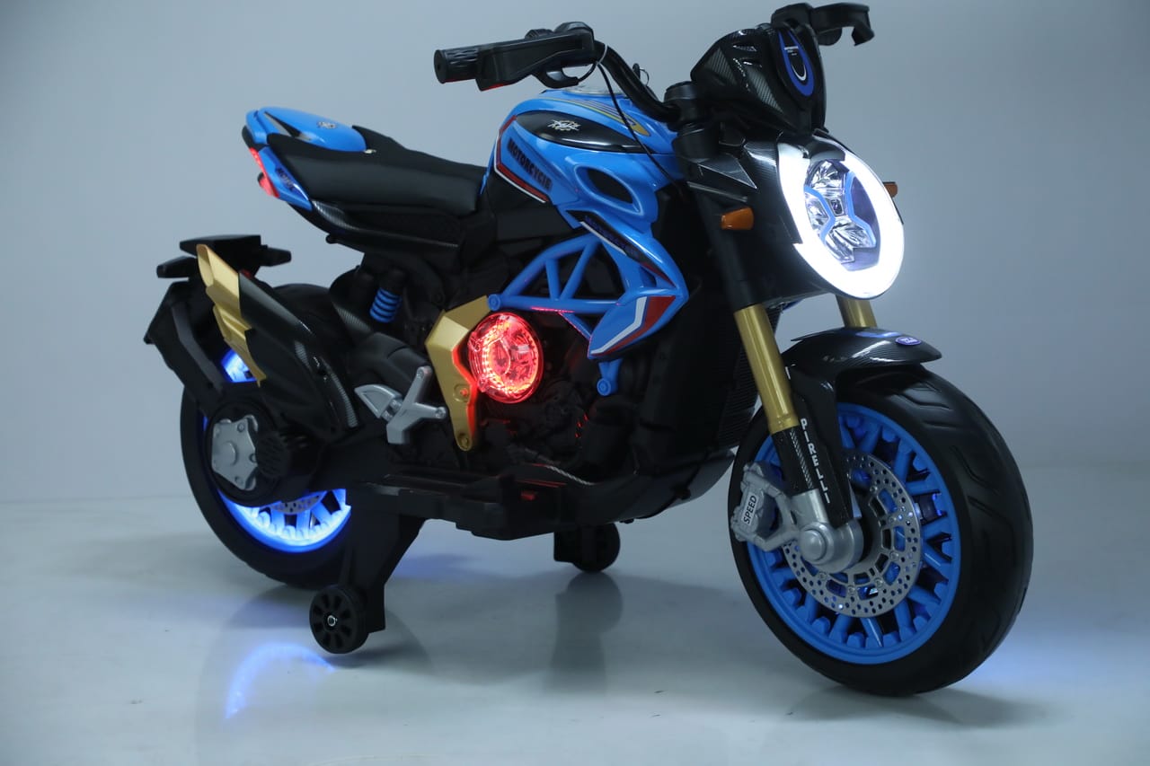 картинка Мотоцикл Moto Augusta 800RC YKB5937  Синий 