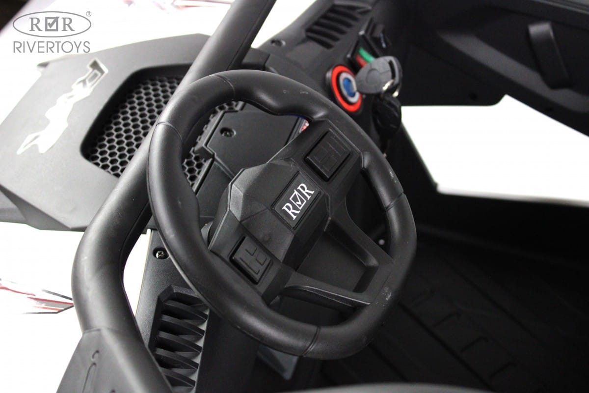картинка Детский электромобиль C555CC белый 