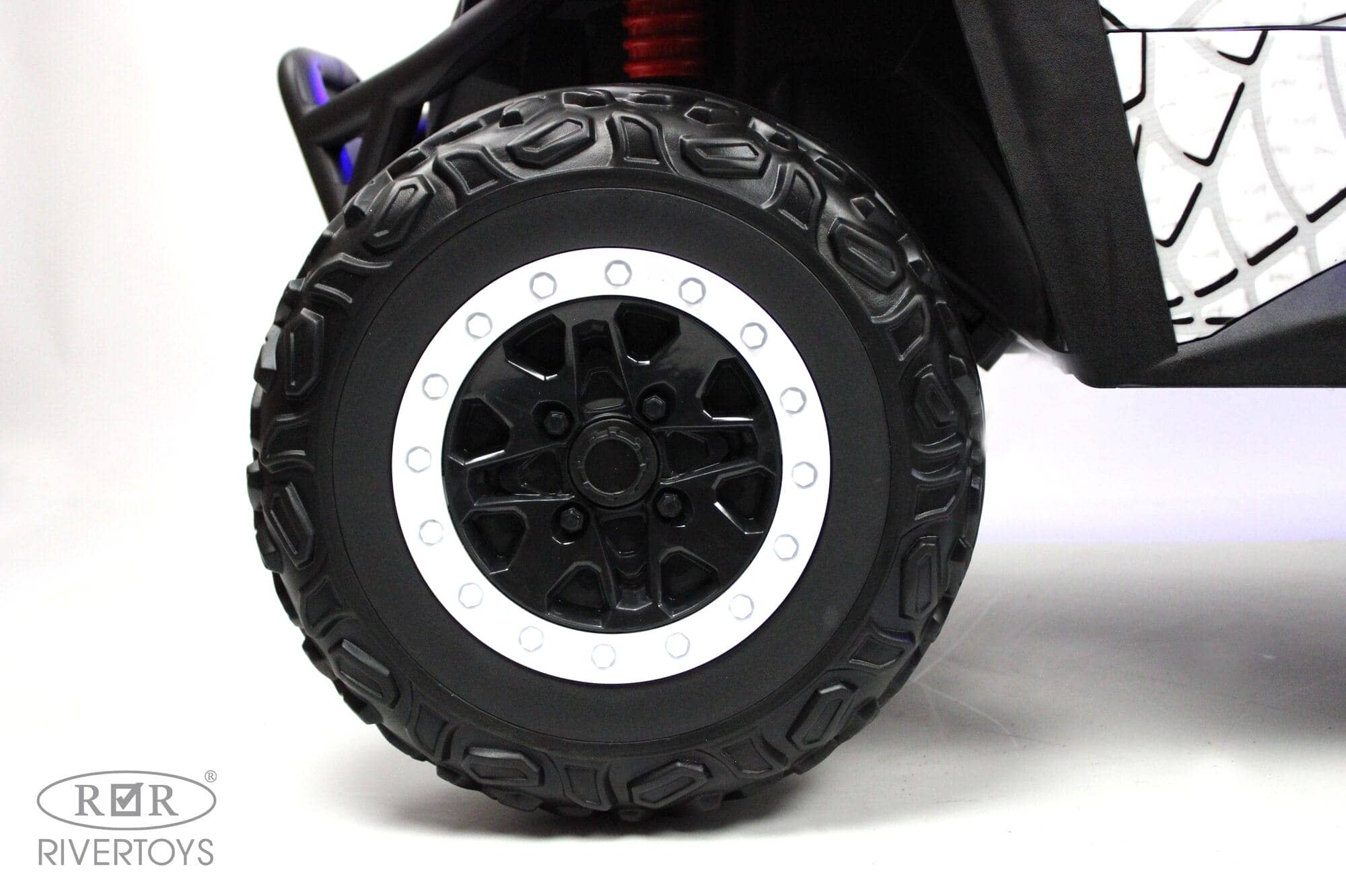 картинка Детский электромобиль T777TT 4WD белый Spider 